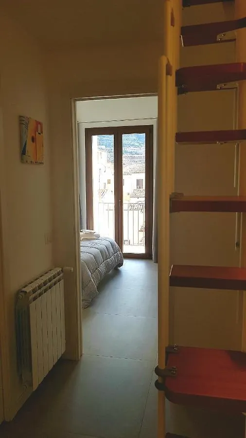 Terrazza Caracciolo Apartment Cefalu