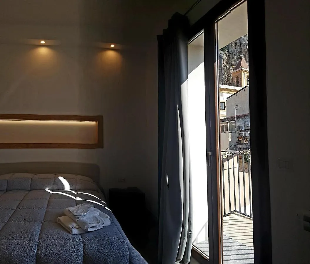 Terrazza Caracciolo Apartment Cefalu