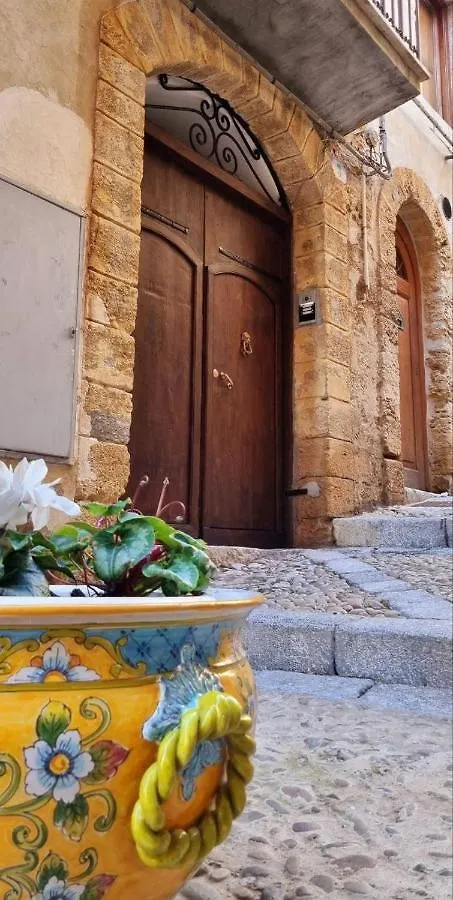 Terrazza Caracciolo Apartment Cefalu Italy