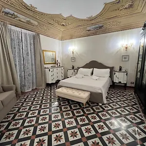 Apartment La Piazza E Mia, Cefalu
